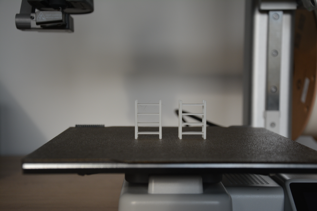 Mini storage shelf no support