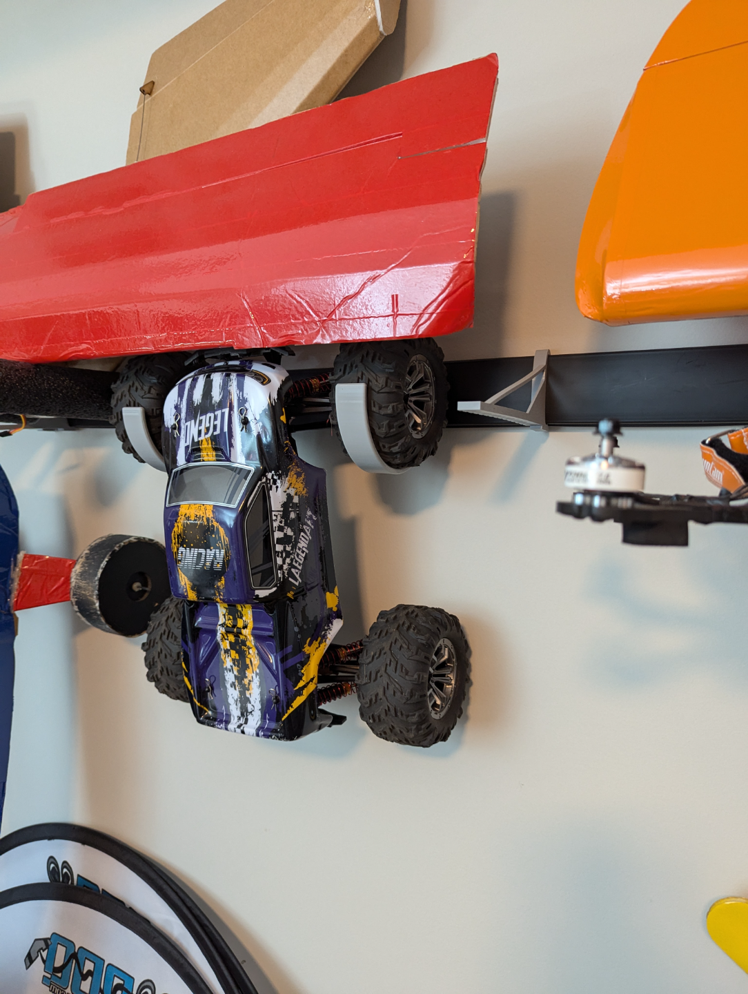 Fast Trak RC Car Wheel Mount