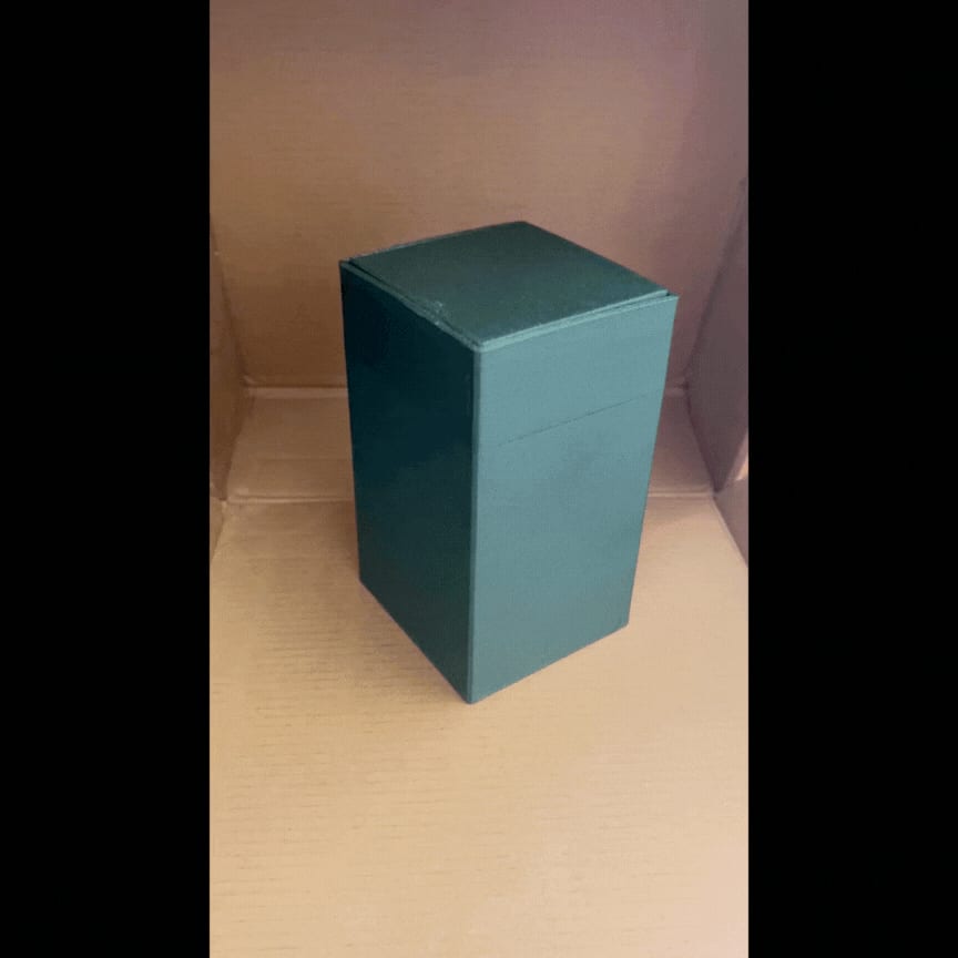 Square trash can