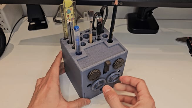 Pen Vault 1.0