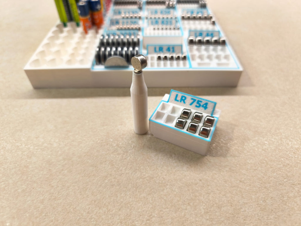VoltBOX – Modular Household Battery Organizer(AMS)
