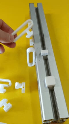 passe câble pour rail T-slot DIN Rexroth Boch