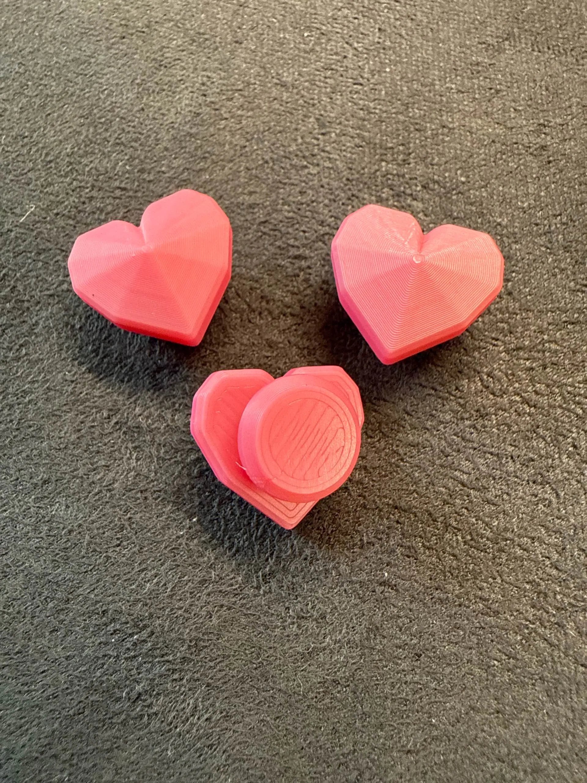 heart croc charm