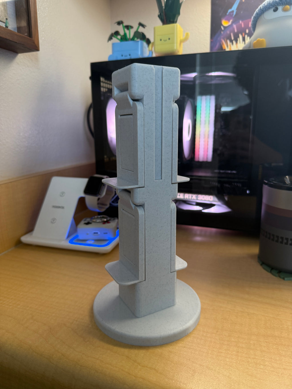 Ultimate Controller and Headphone Stand