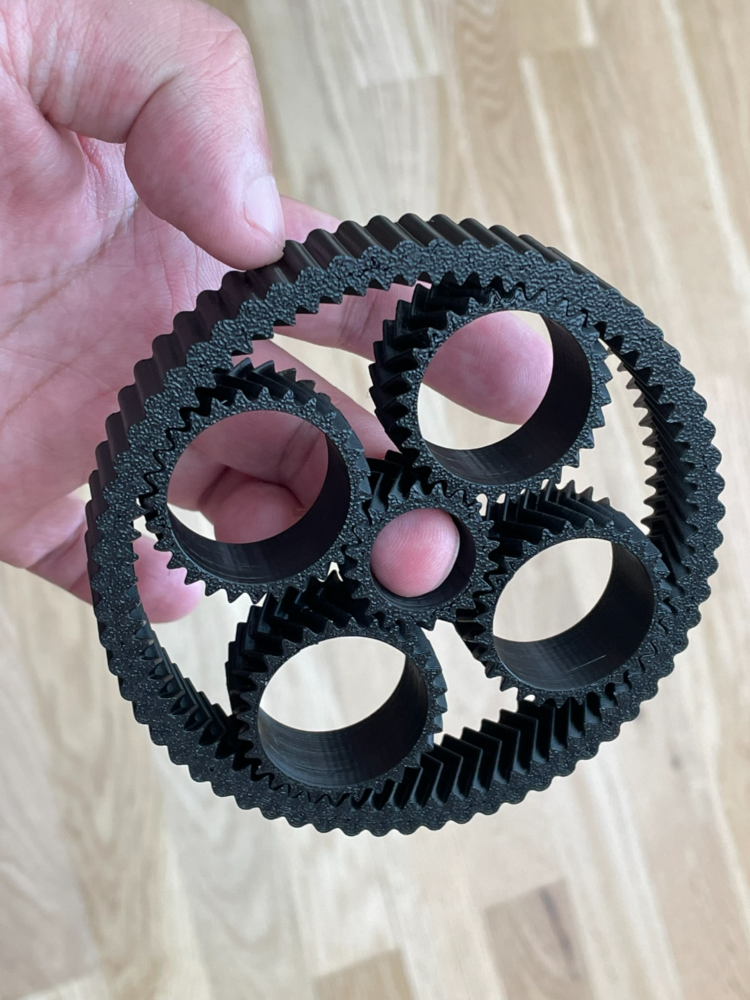 Fast Planetary Gear Spinner w/ gear ratio 4.8:1