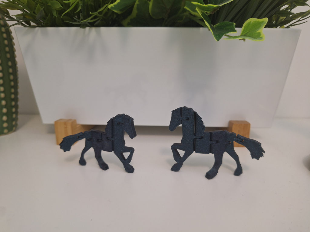 flexi horse