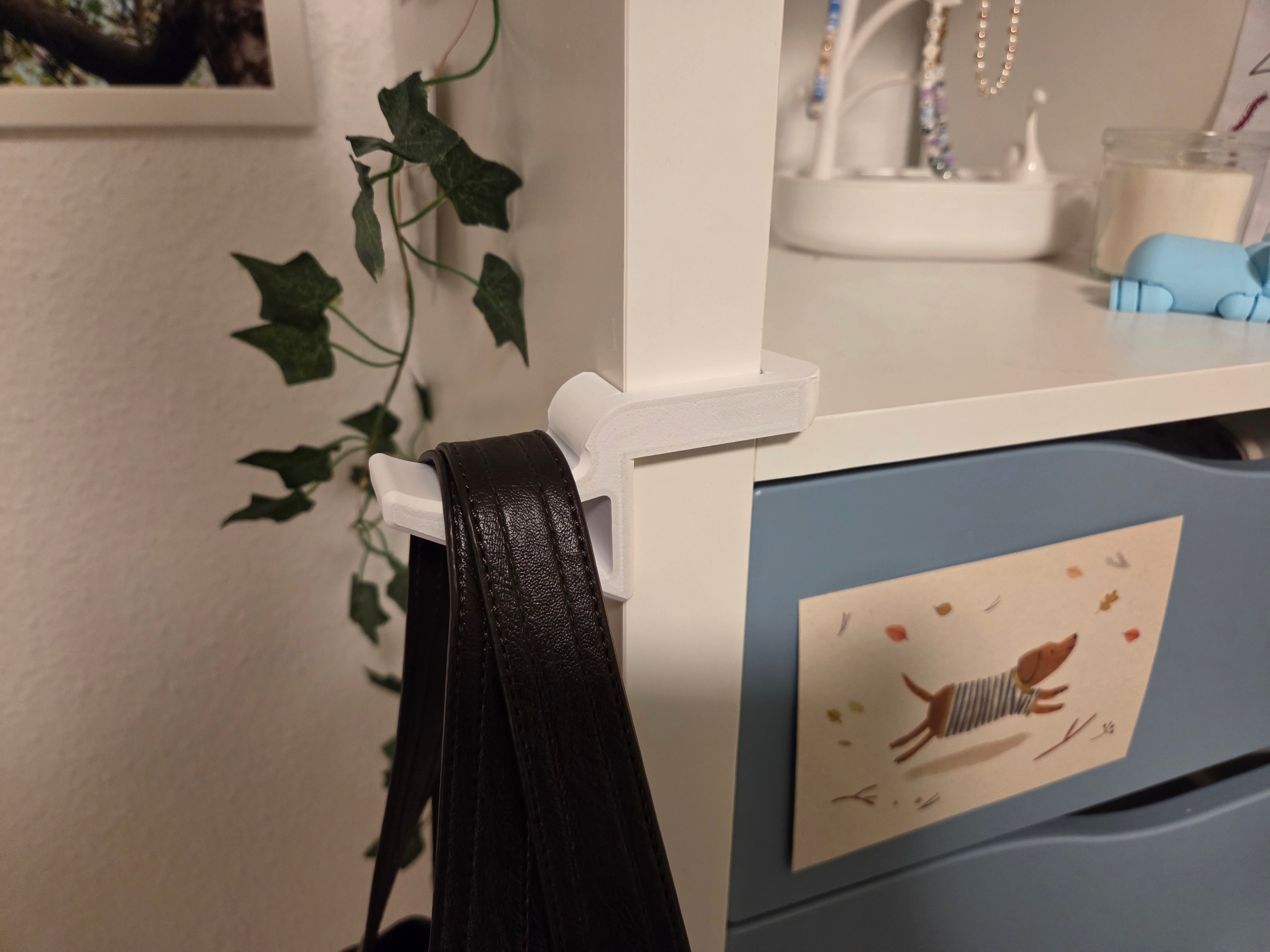 IKEA-Kallax Corner Hook