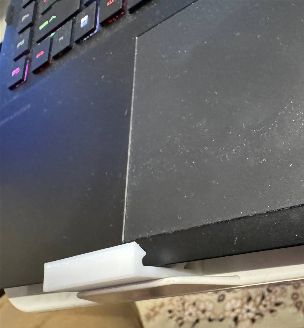 Laptop Stopper