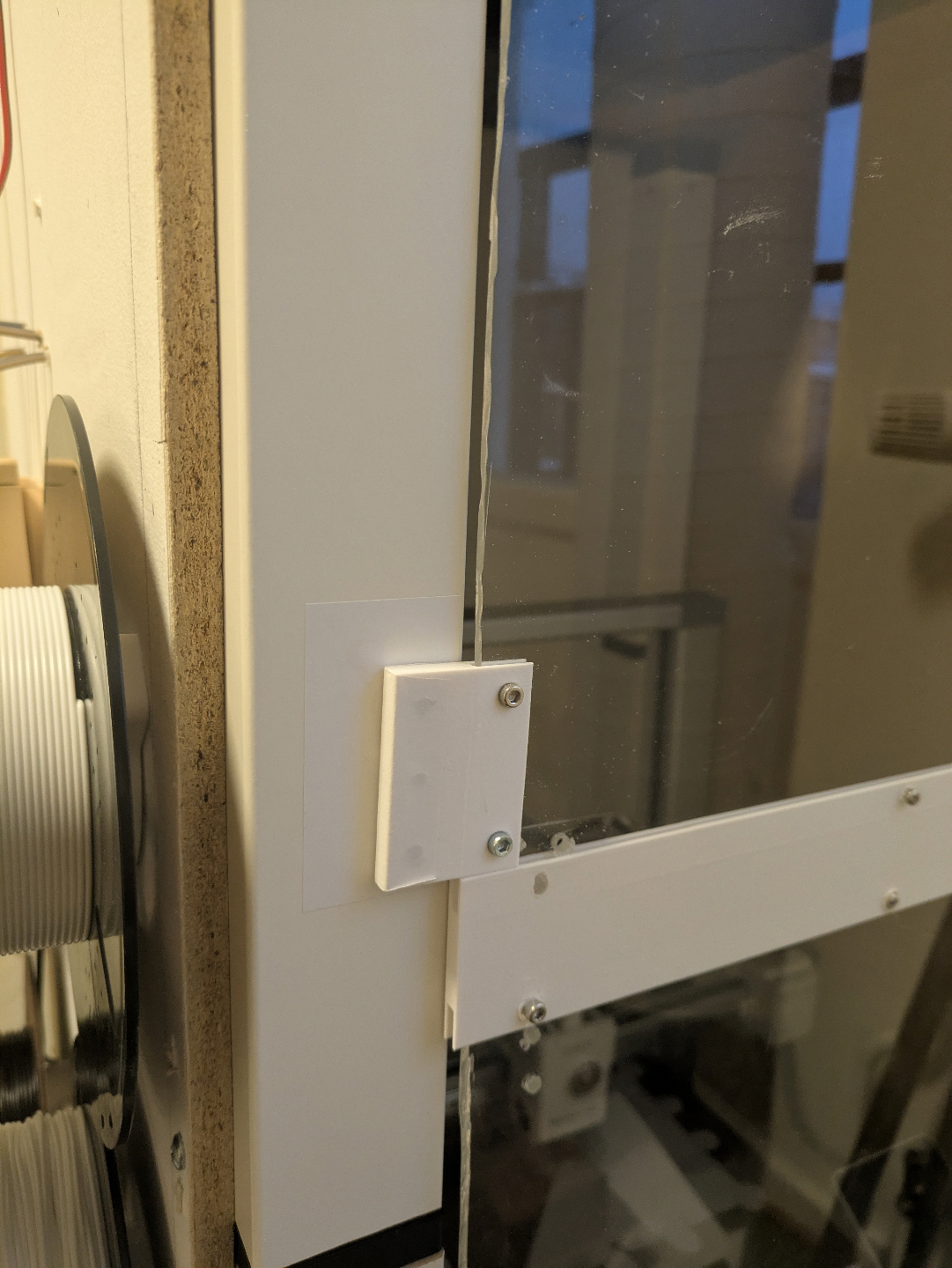magnetic latch for 3mm acryllic