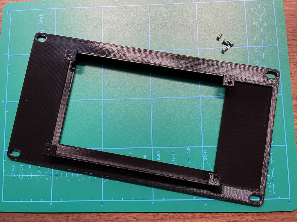LUCKFOX 7” Touchscreen Mount for 10” Rack / KWS v2
