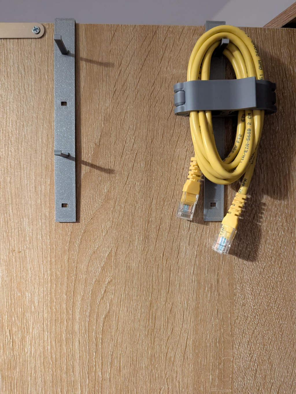 Cable Hanger for Cabinet Doors (12mm)
