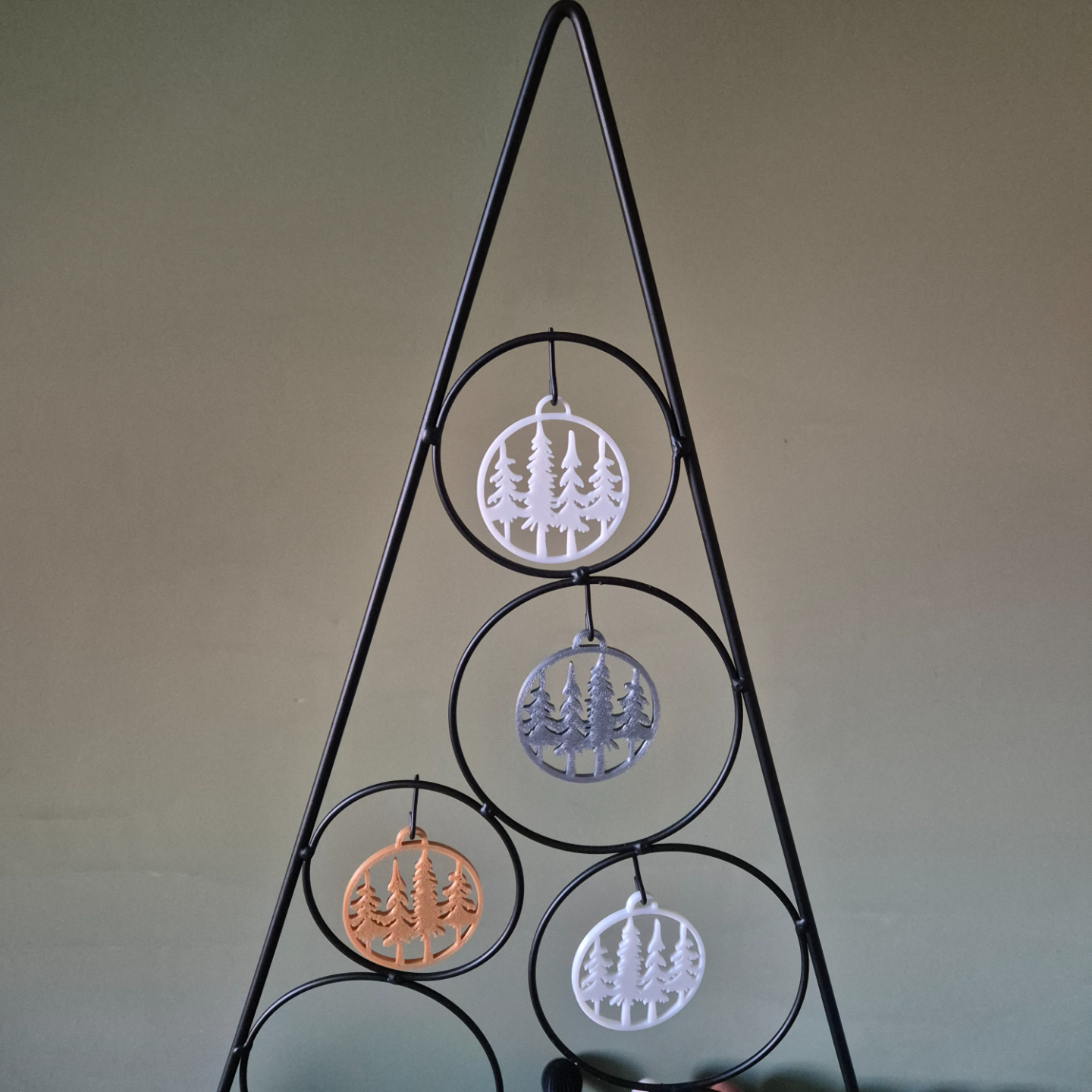 christmas tree hanger