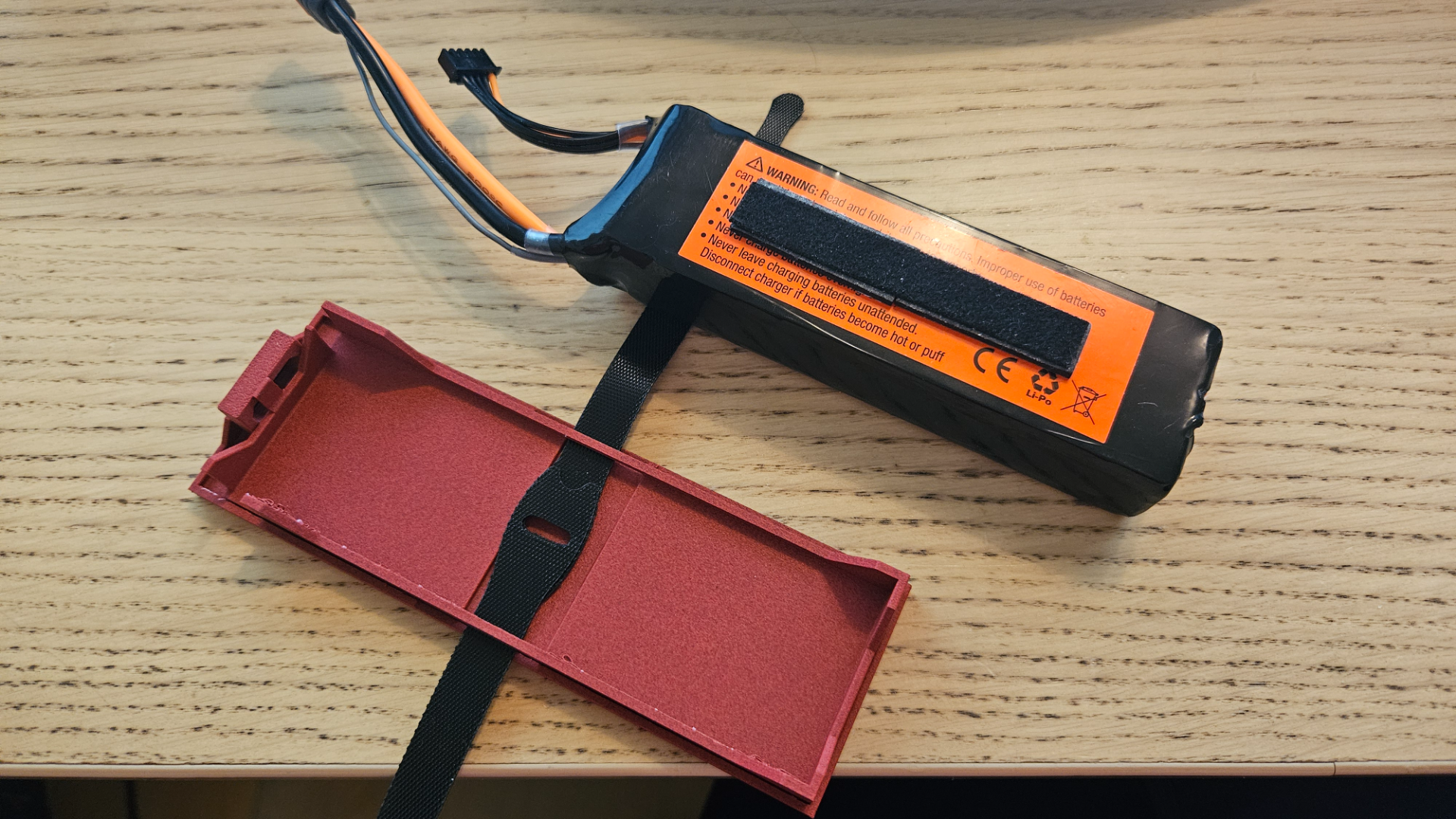 Spektrum 4S LiPo Click-Lock Tray