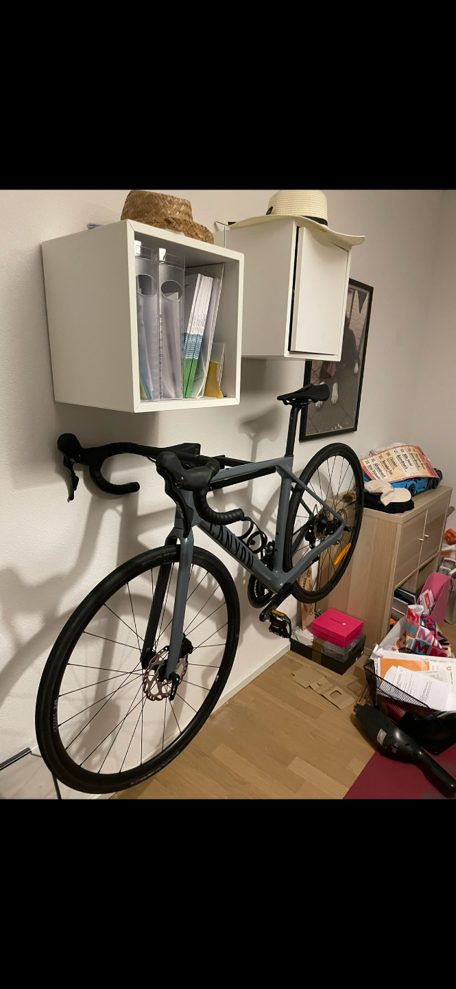 Bicycle bracket