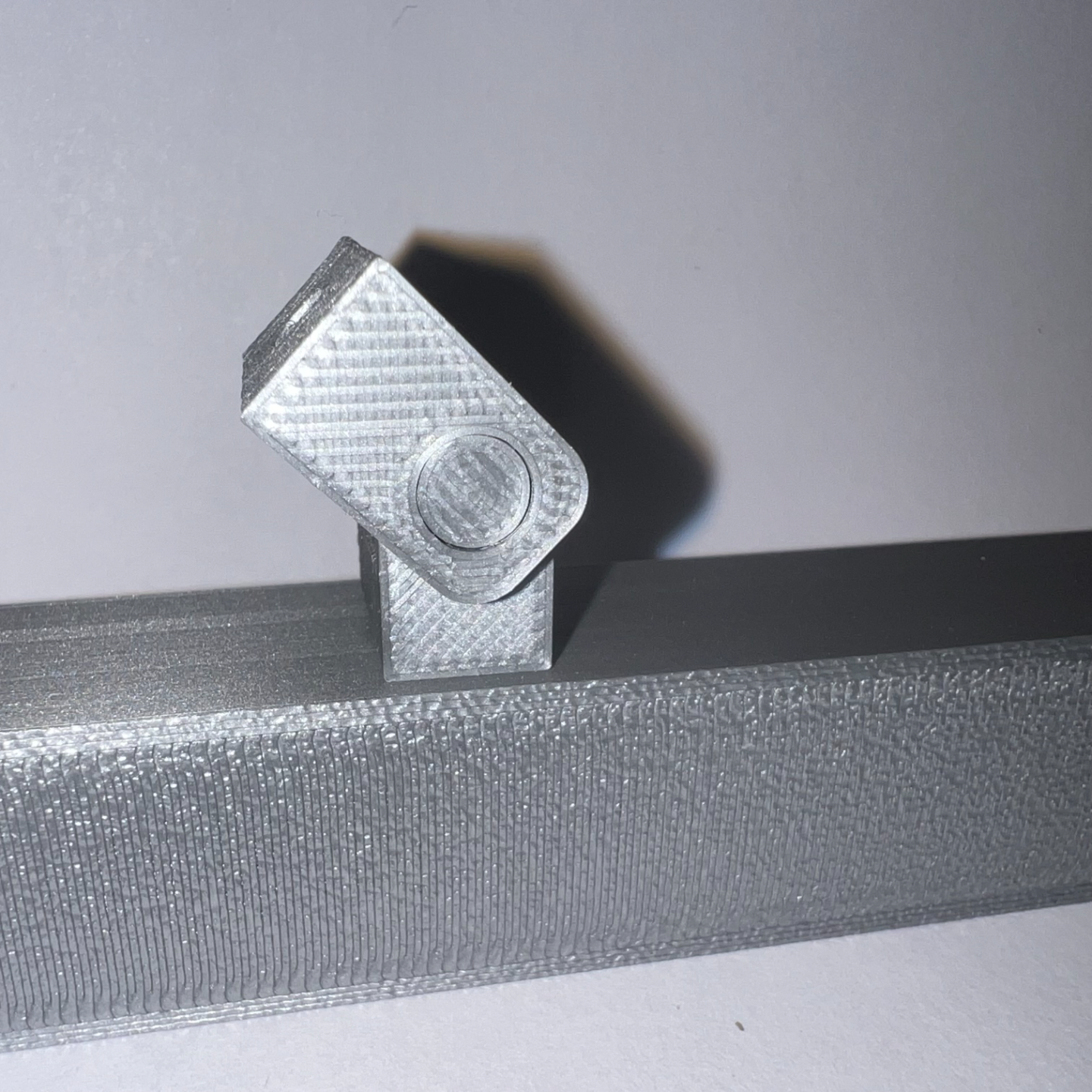 180° Hinge