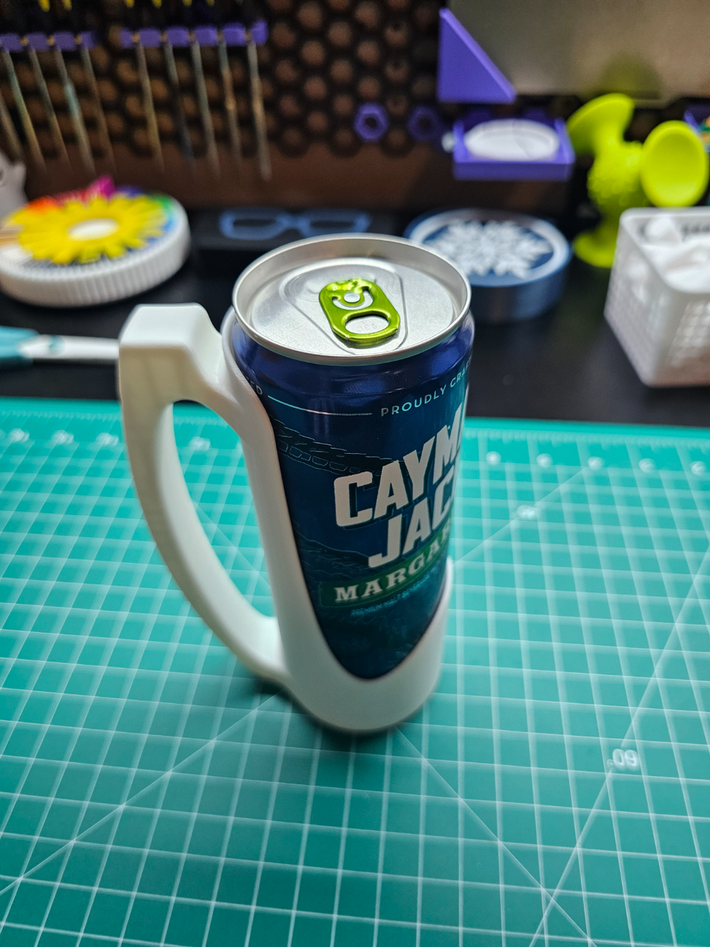 12oz/354ml Can Holder