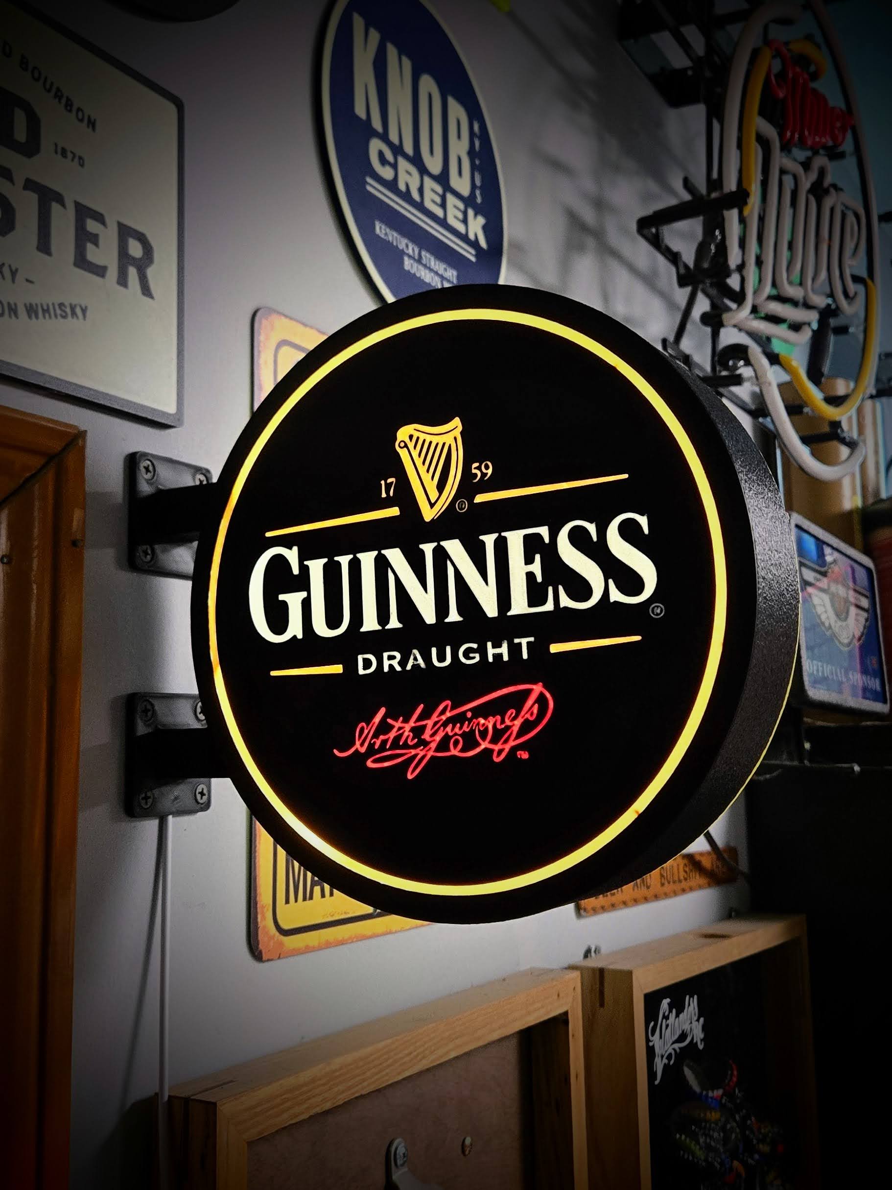 GUINNESS - 2-Sided Wall mount Pub Light