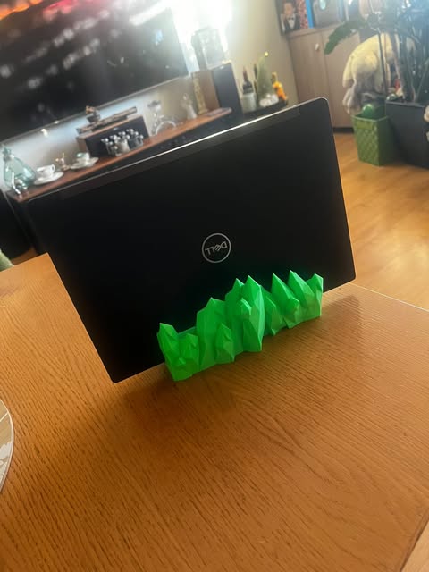 Crystal Laptop Stand no supports