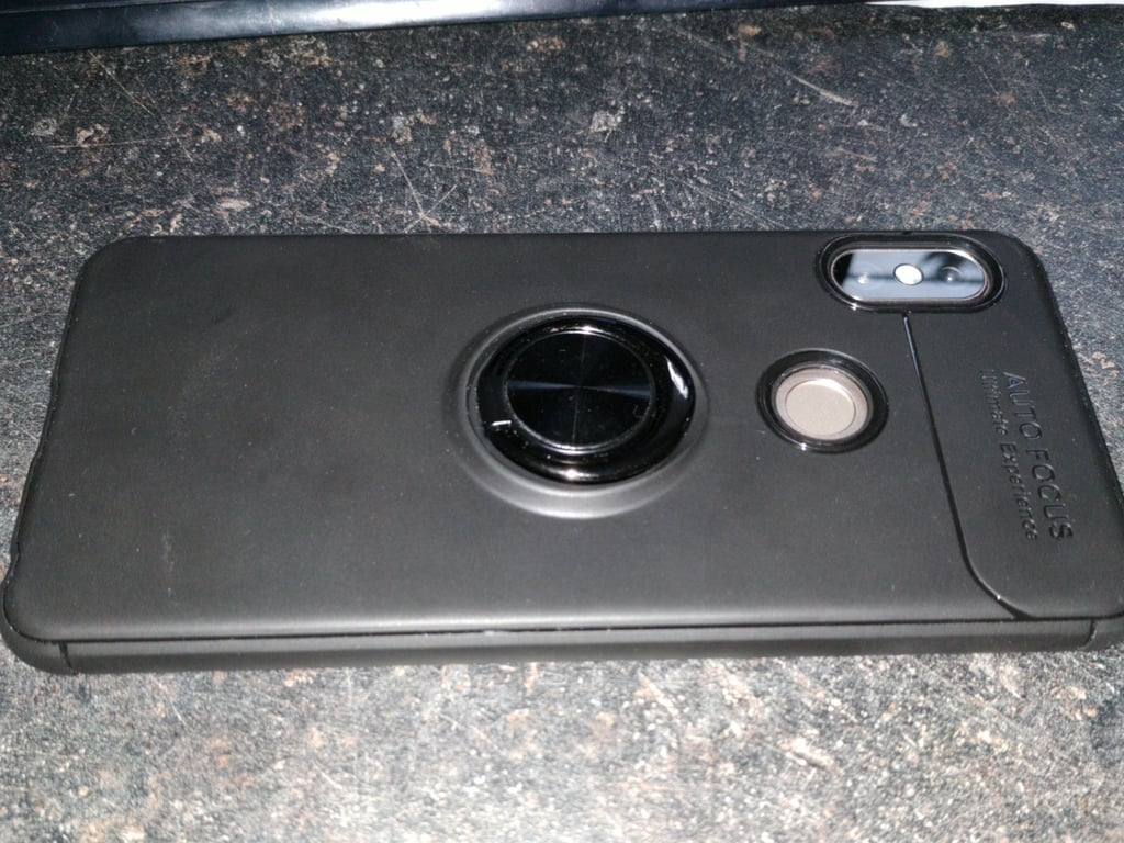 Headrest phone holder for Skoda Fabia 2