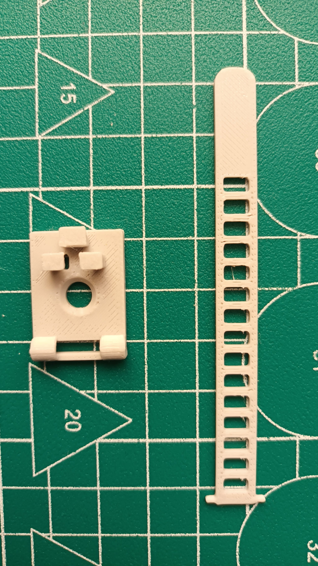 Universal Cable & Tube Fastener (e.g. PTFE)