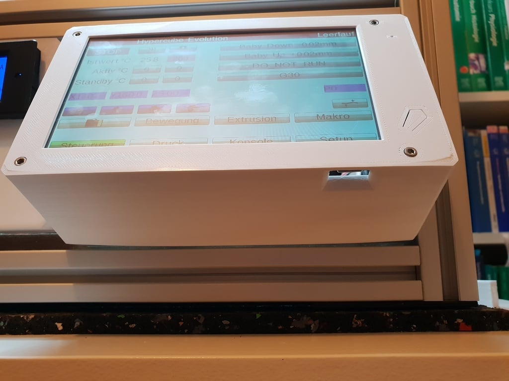 Duet3D PanelDue 7i angled Case with integrated SD-Slot to mount on a 3030 Extrusion