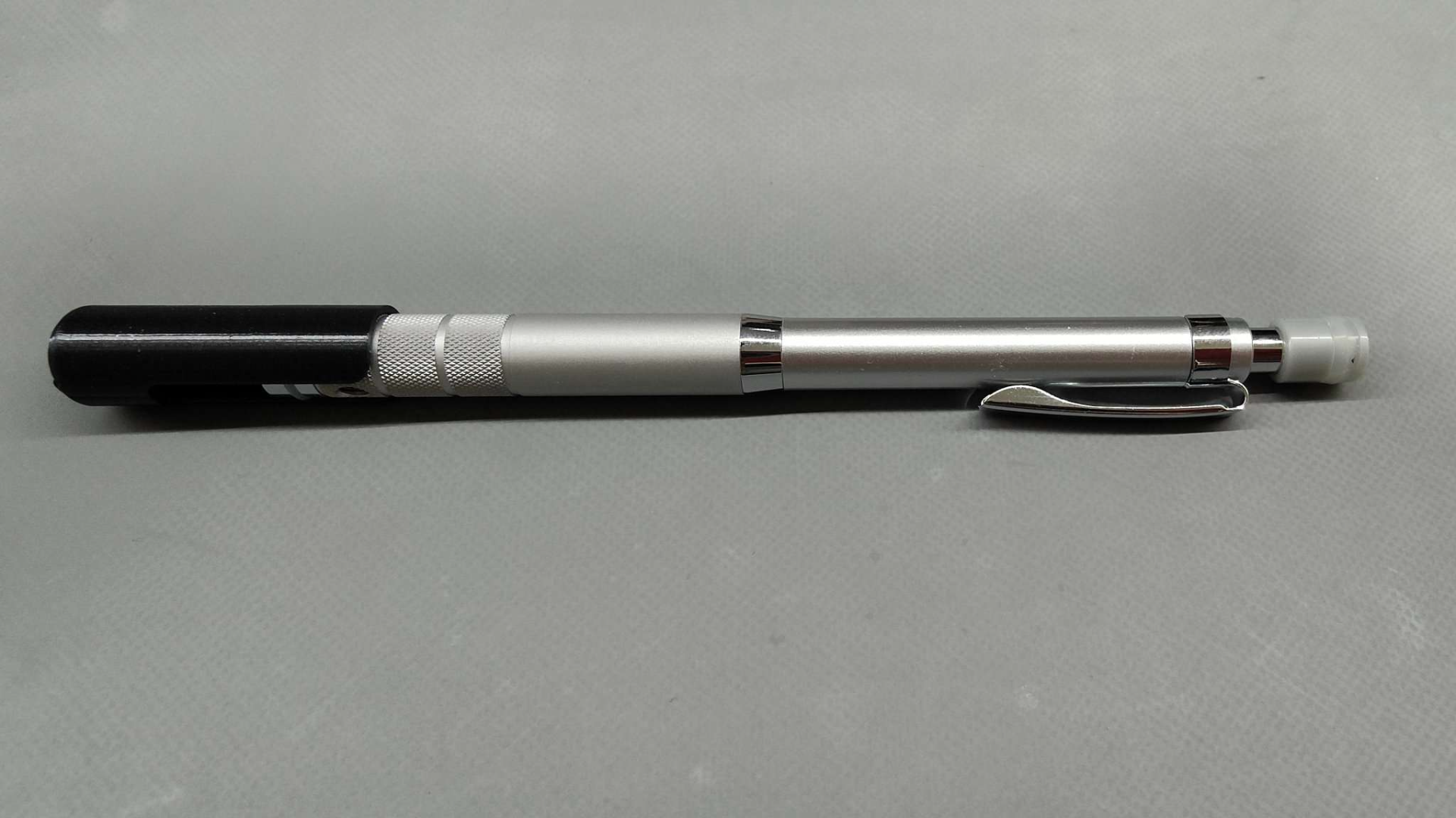 Uni Kuru Toga 0.5mm Mechanical Pencil Cap