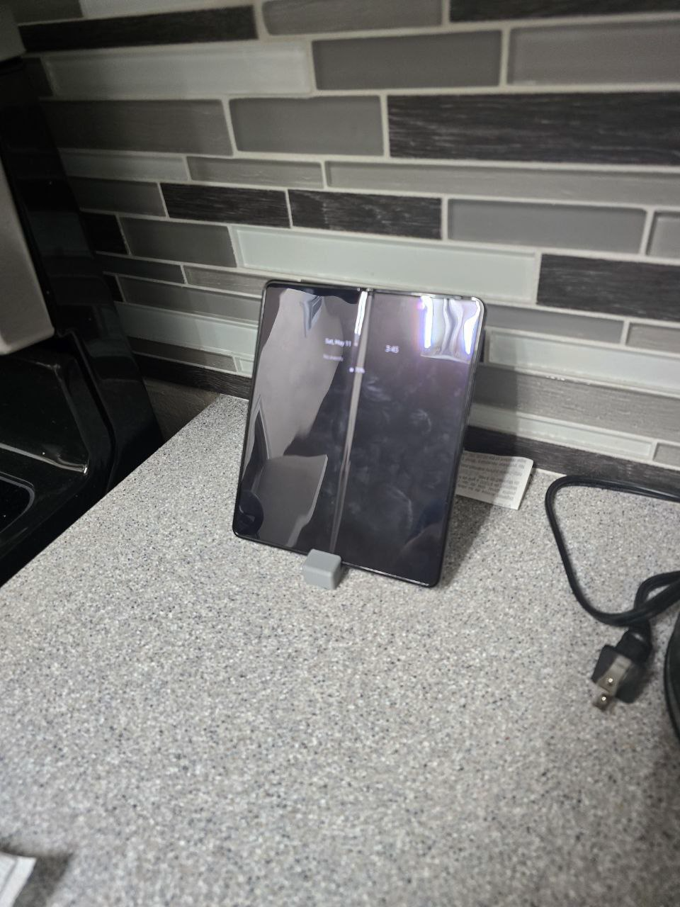 Z Fold 5 Keychain Table Top Stand and Tripod