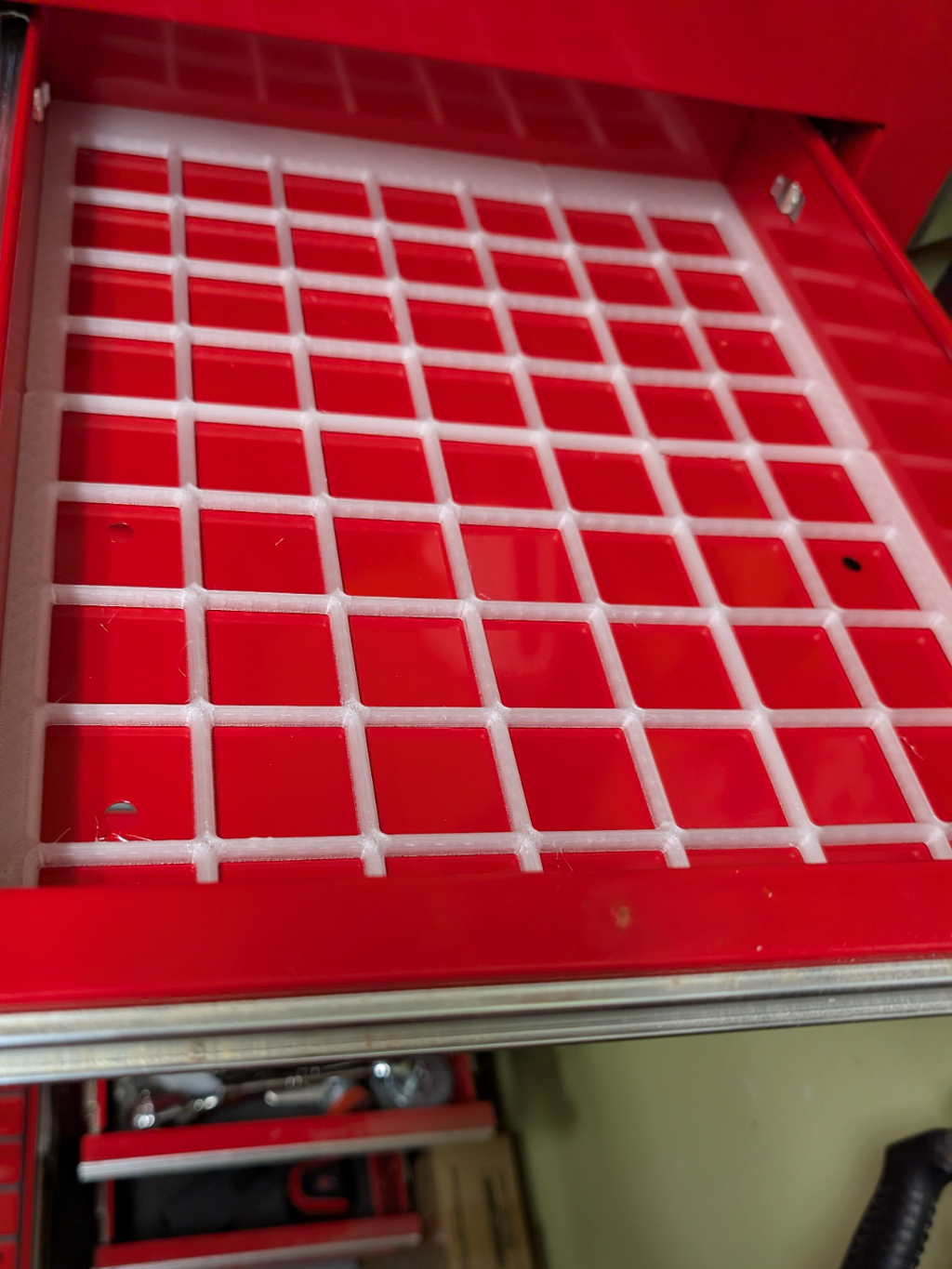 US General 44in Series 1 Gridfinity Base Thin