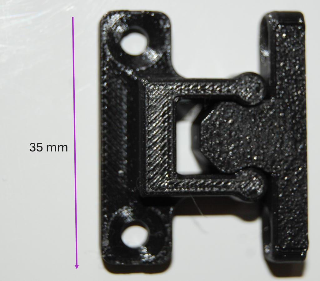 Door latch