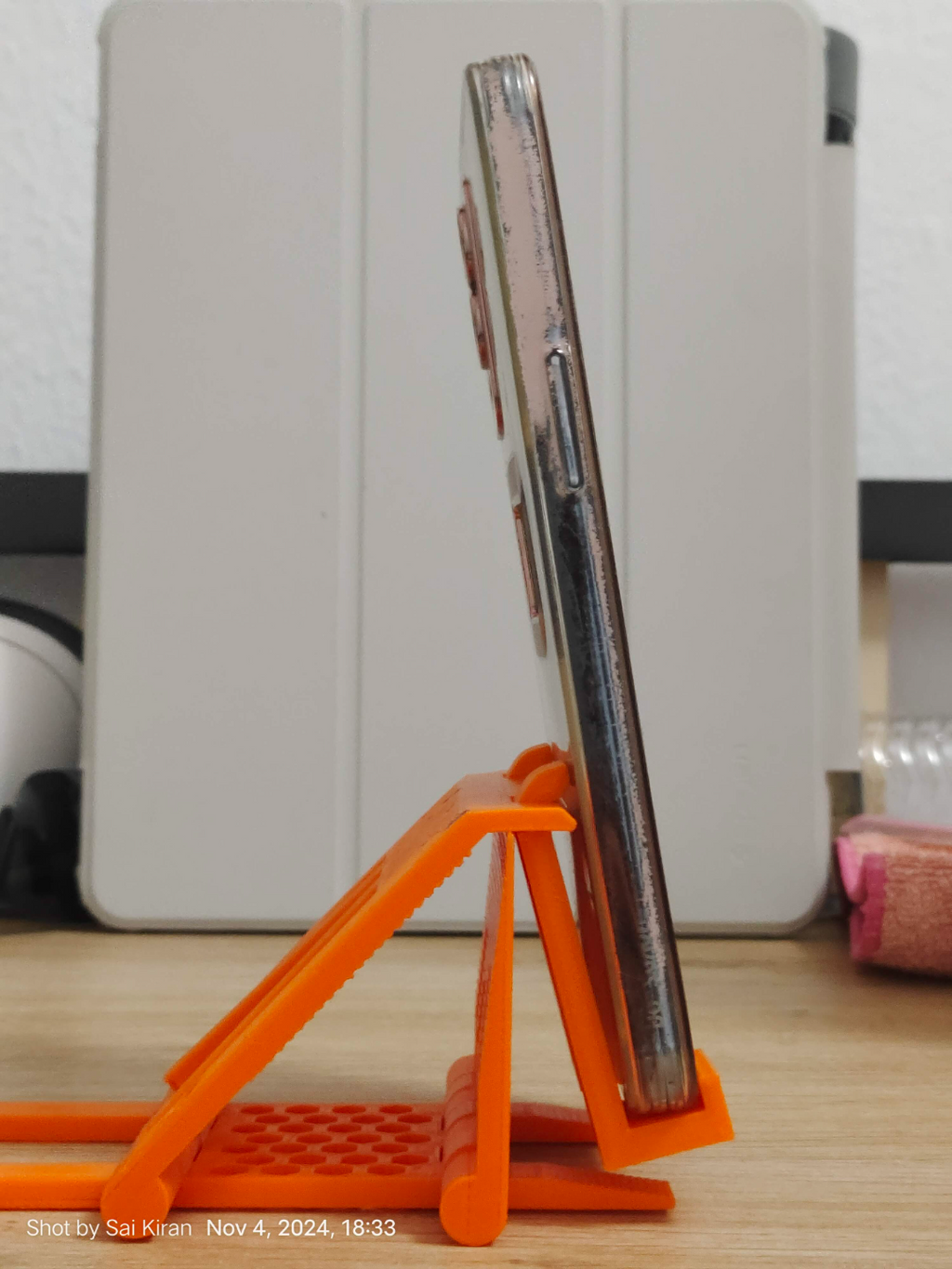 Angle adjustable Phone/IPad stand for video calls