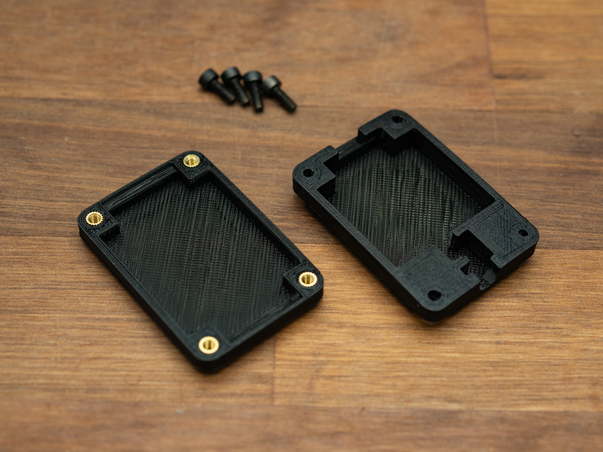 Small Raspberry Pi Pico case with cable retainer