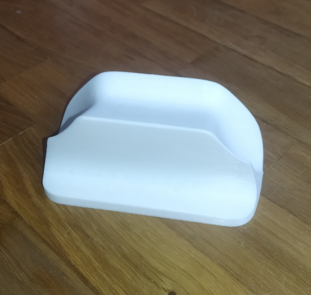 Minimalistic Xbox Controller Stand with Logo