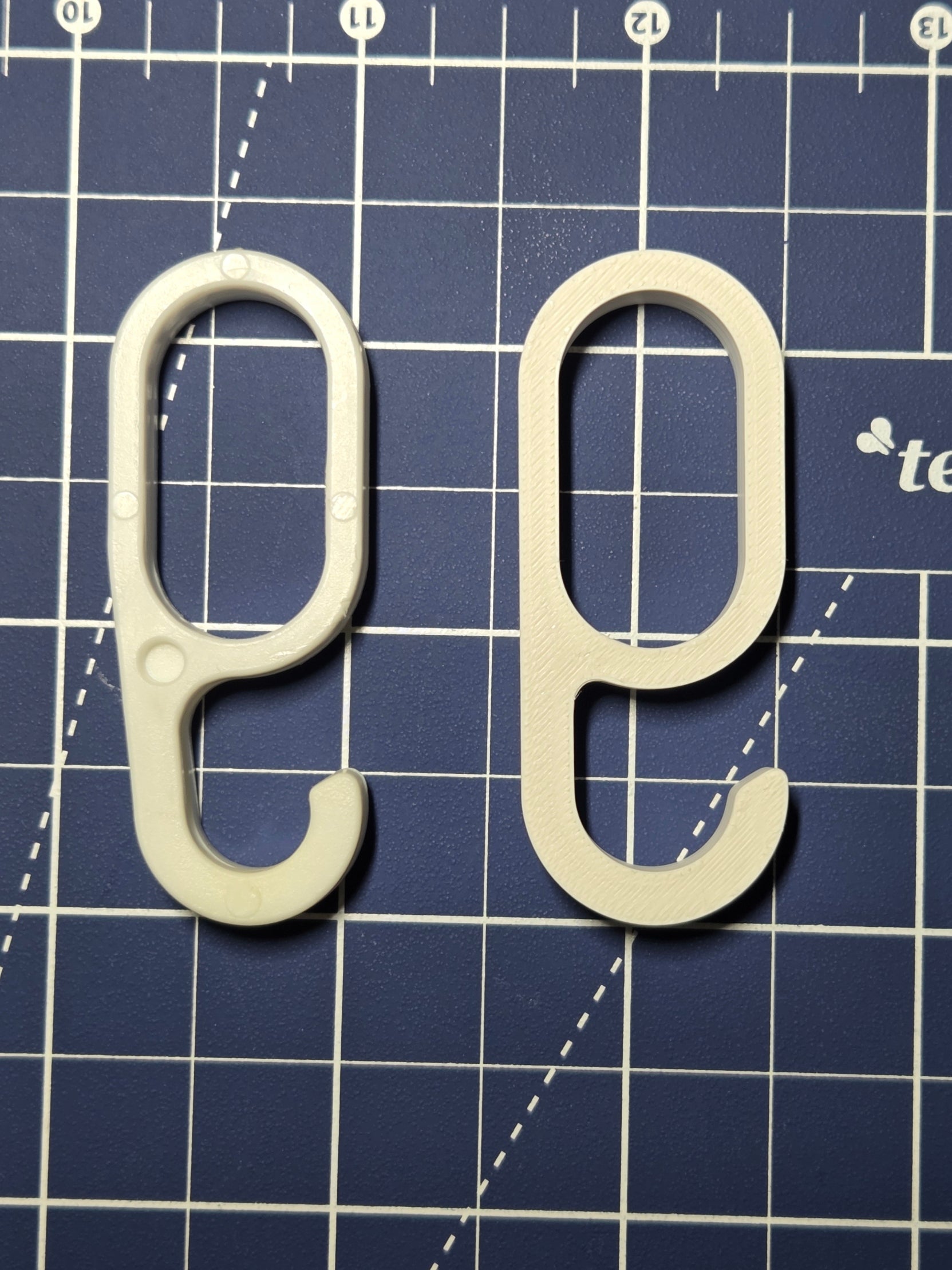 Wardrobe rod Hook