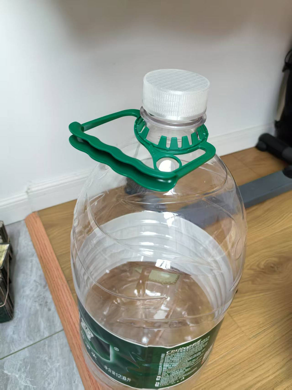 12.8升矿泉水瓶盖