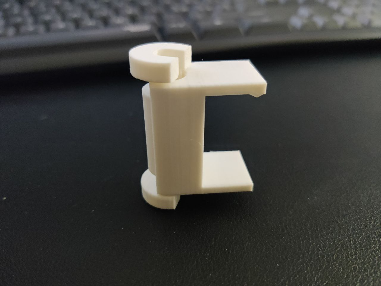 Cable Stable