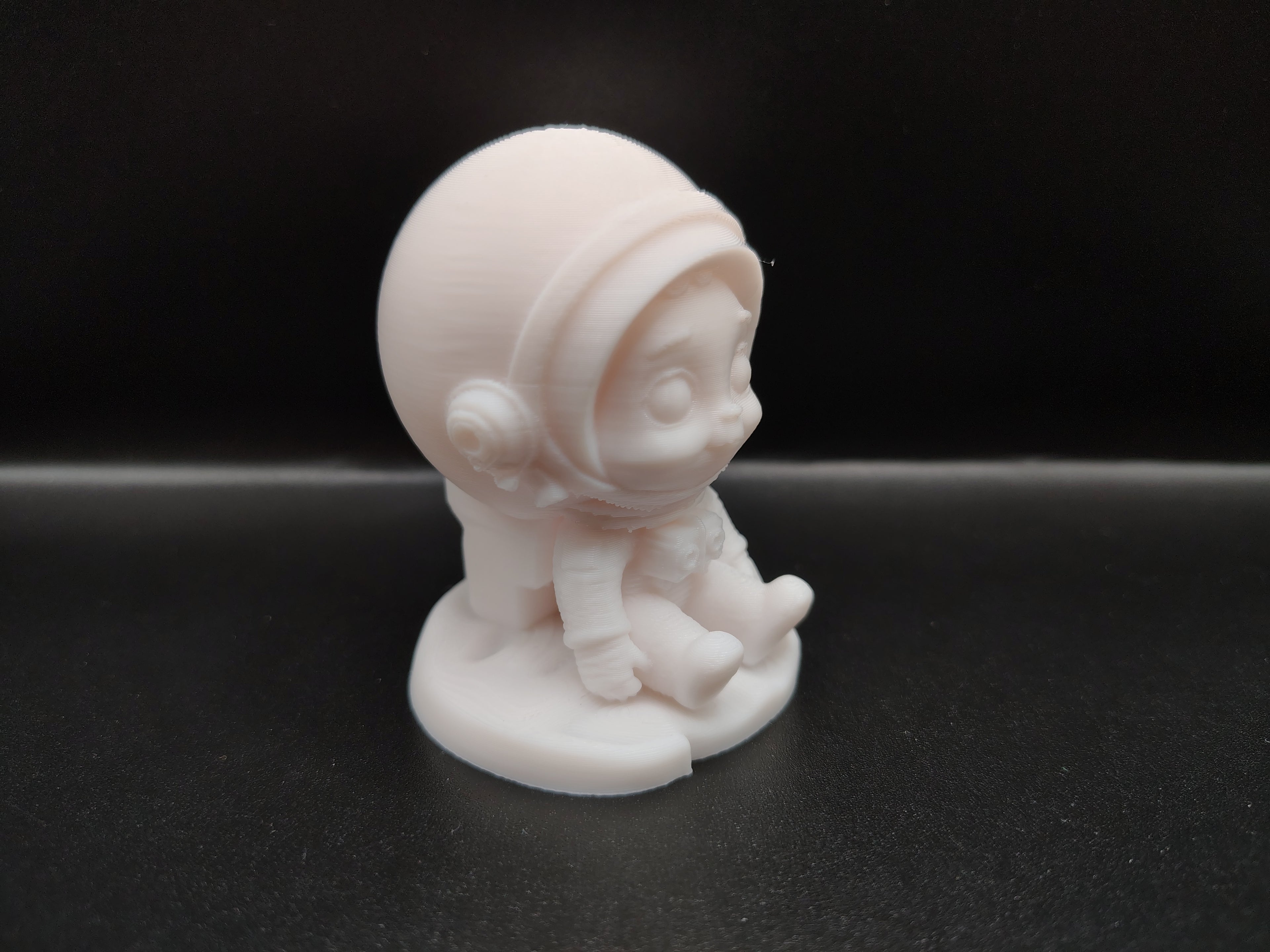 Cute Astronaut – Chibi style