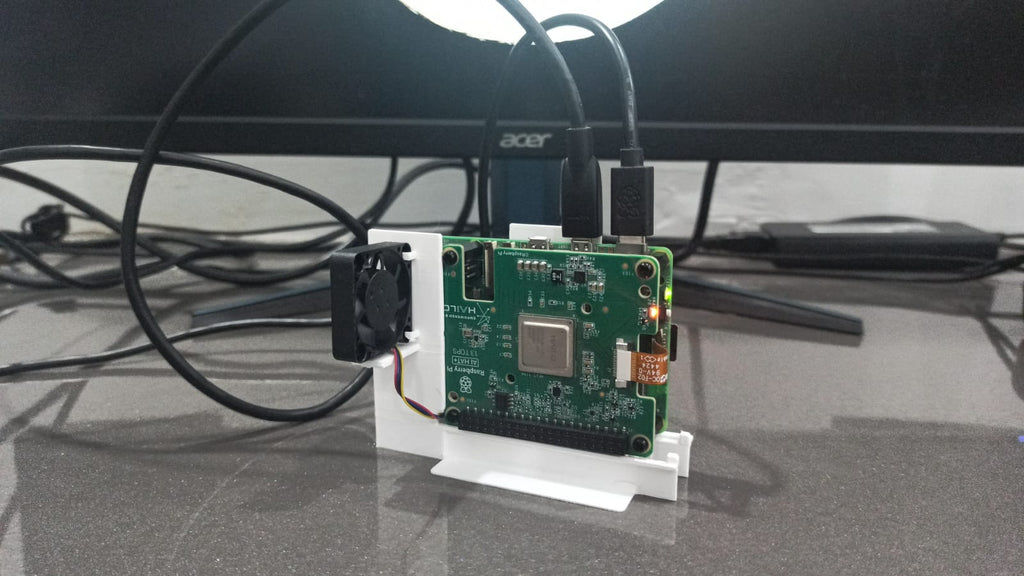 RPi 5 & AI HAT+ Vertical Stand (Low Filament)
