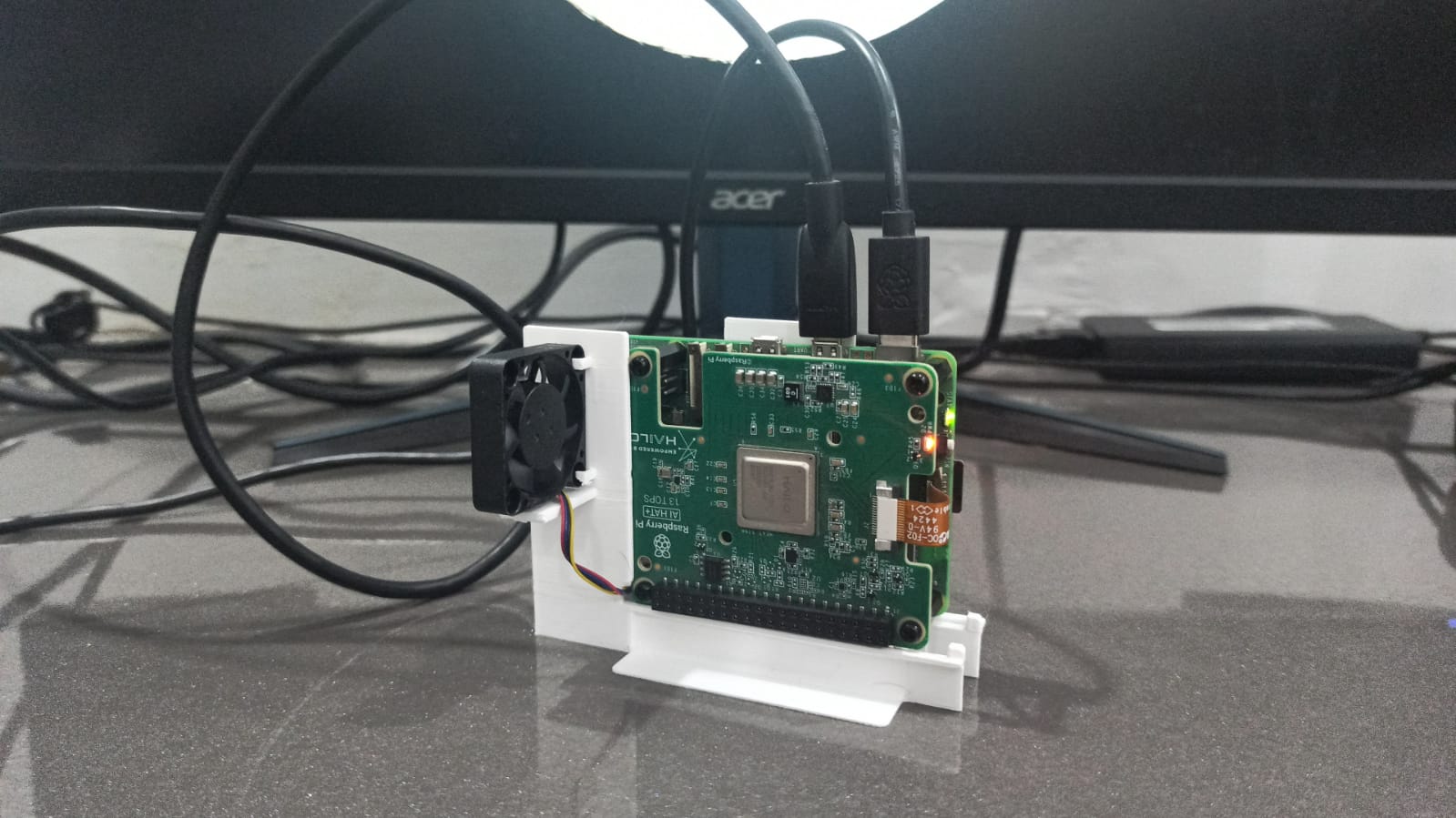 RPi 5 & AI HAT+ Vertical Stand (Low Filament)
