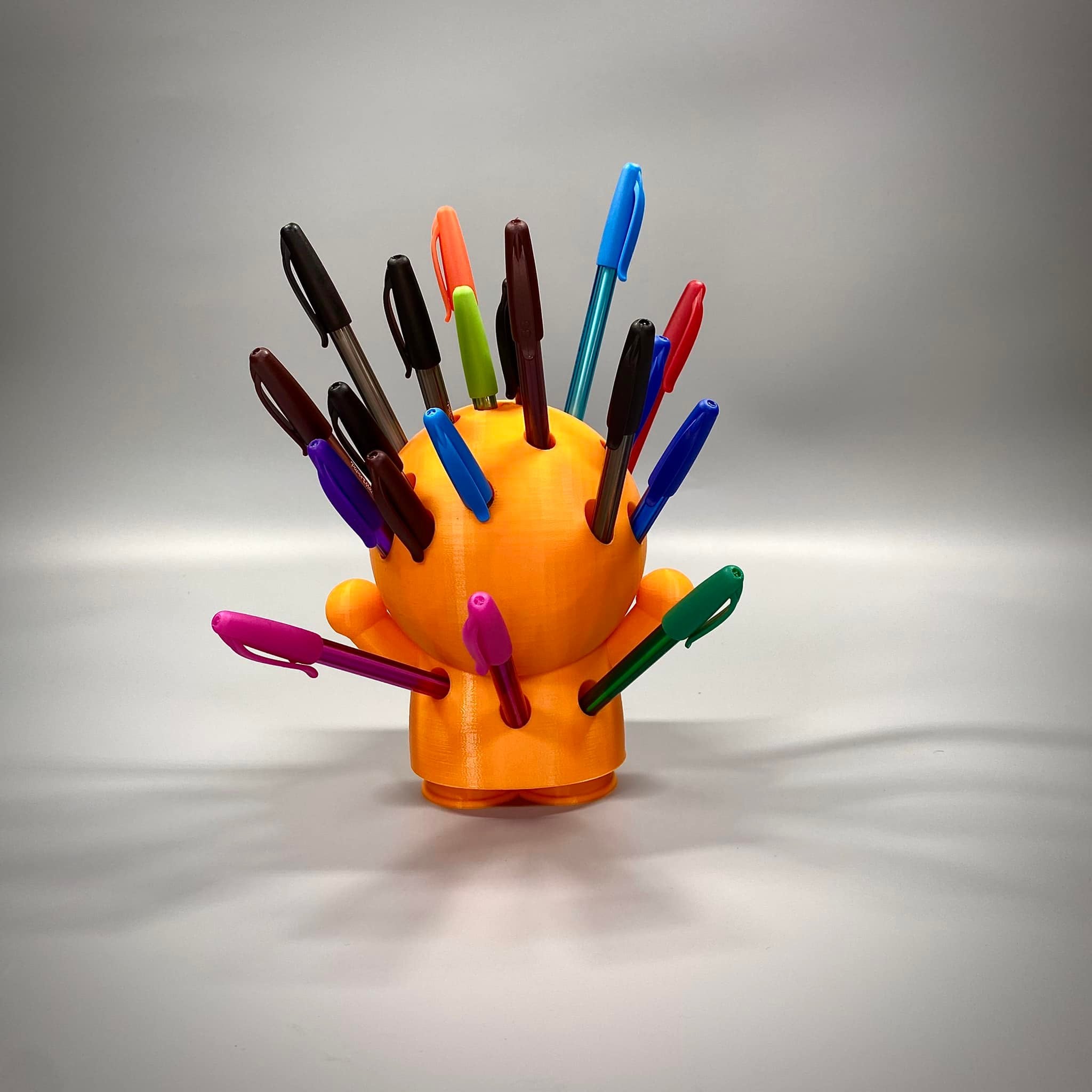 Kenny Mccormic Pen/Pencil Holder