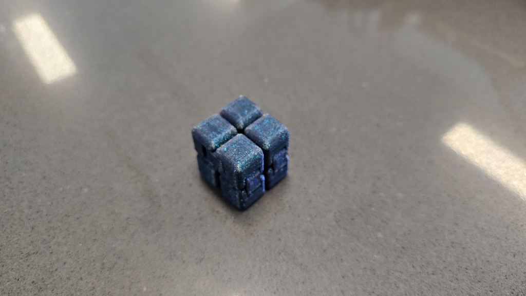 Tiny Infinity Cube