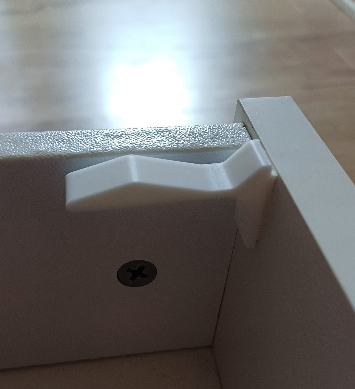 Simple 2-Part Drawer Stopper – Holds Drawer Closed