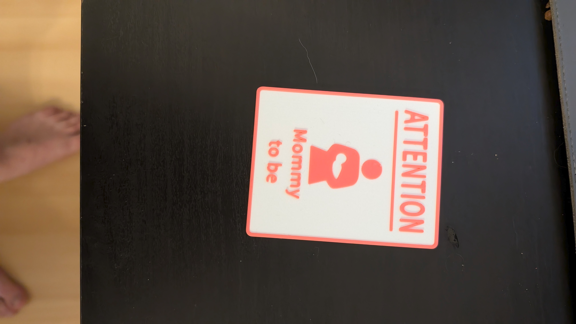 Attention-Sign "Mommy to be"