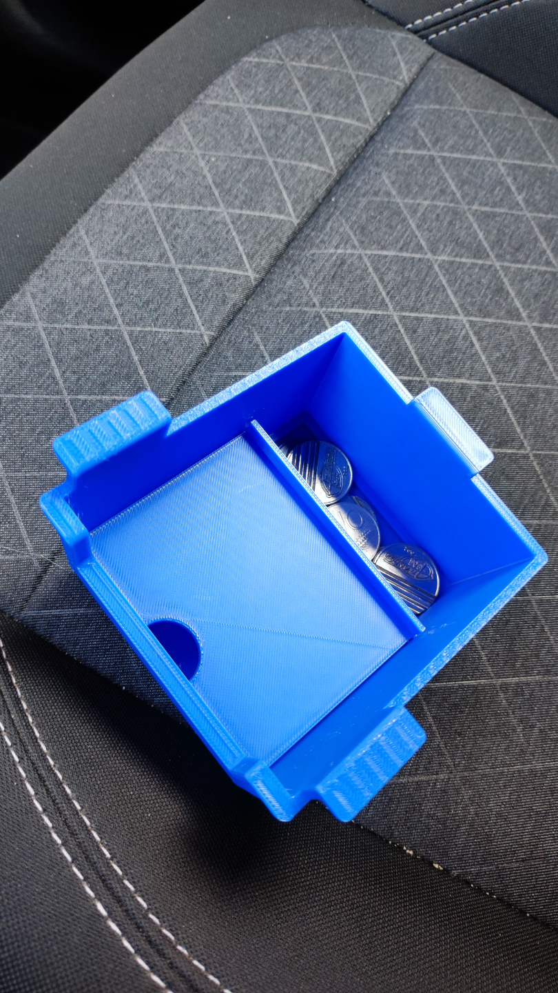 Ford Fiesta MK8 center console drawer