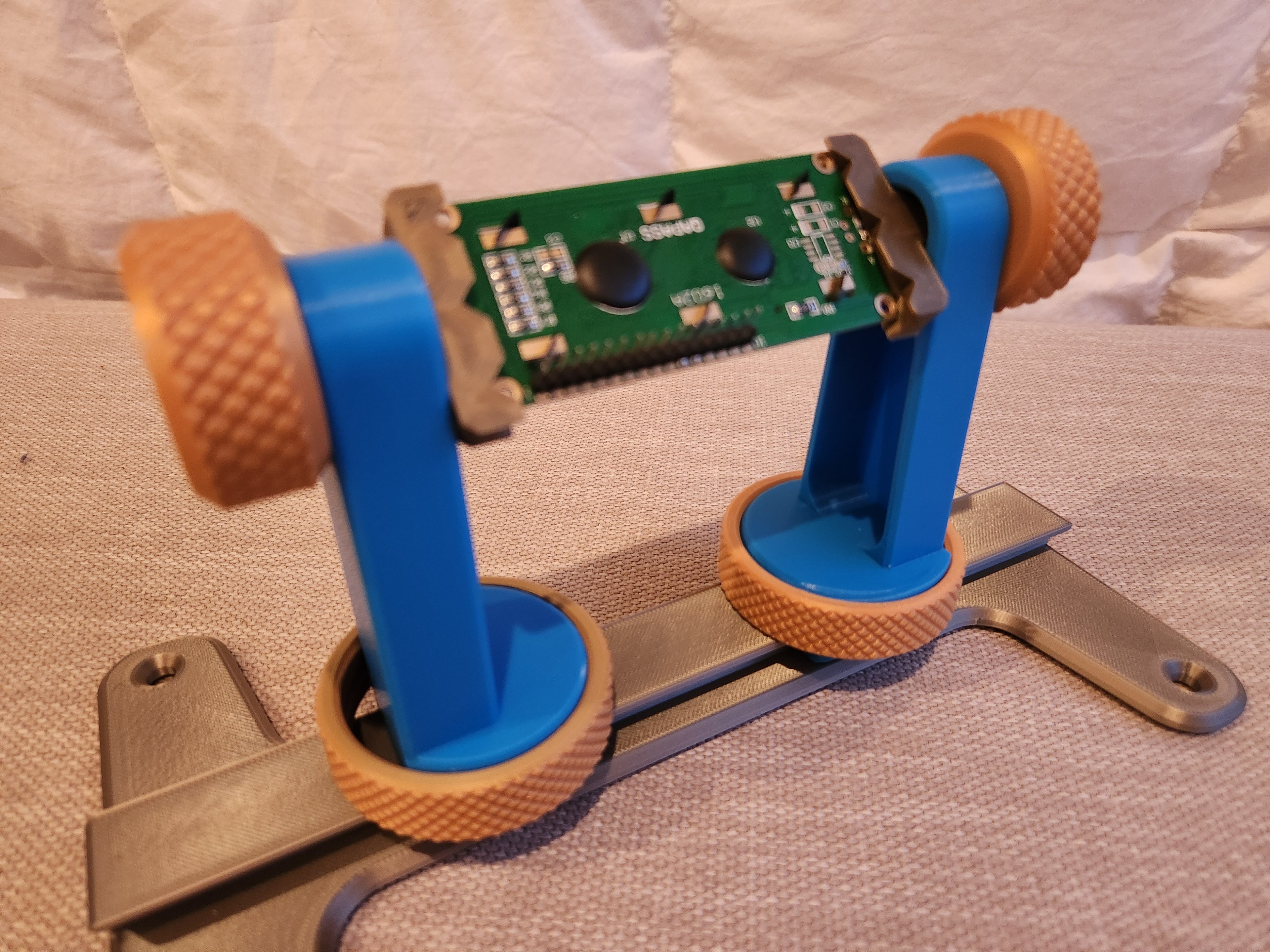 Adjustable PCB Holder Tool