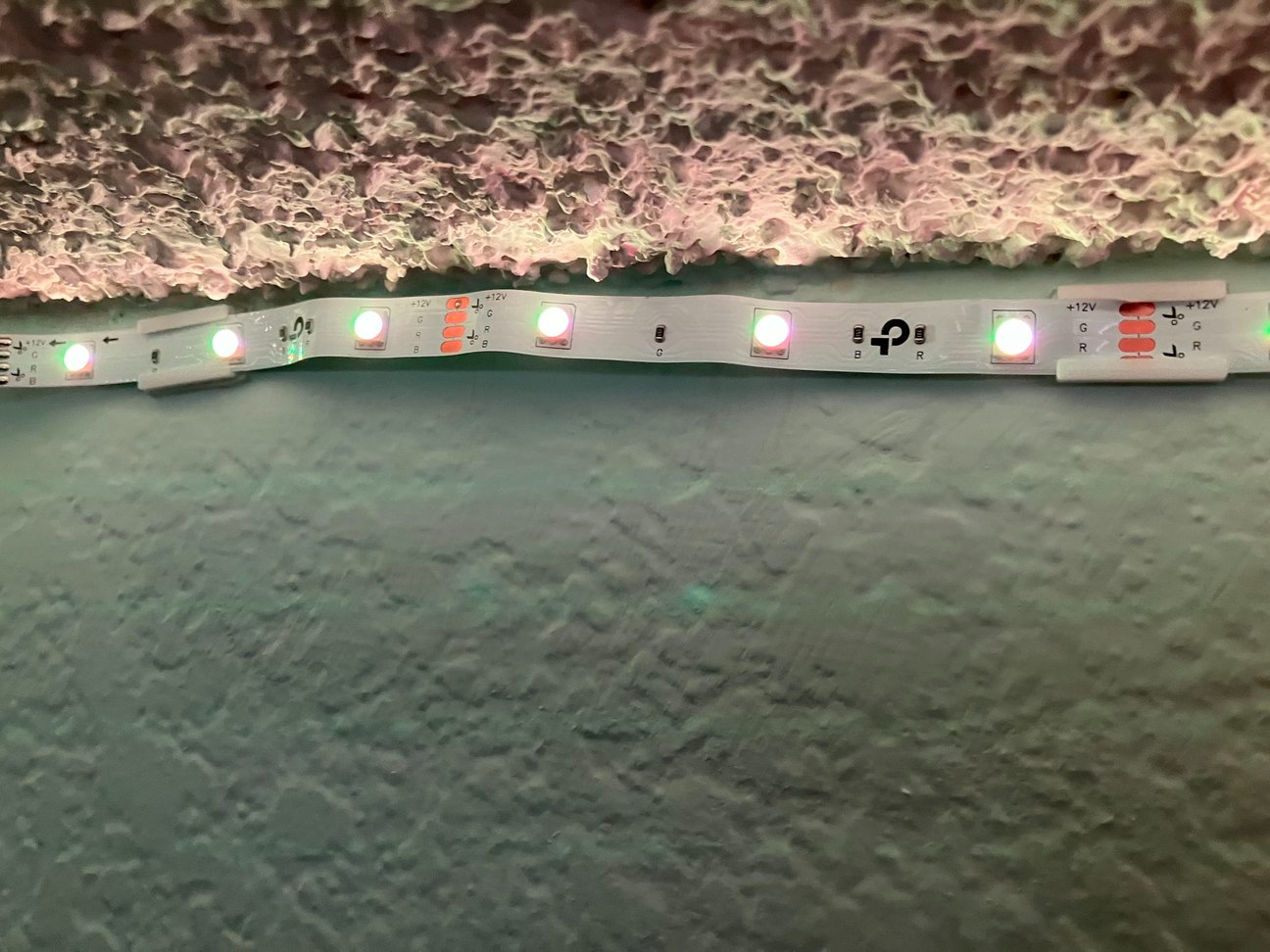 LED Strip Clip - Wall Mount - (KASA KL400)