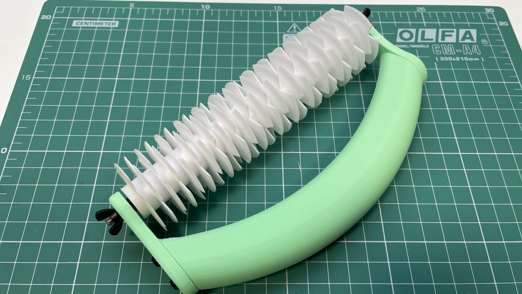 Lattice Roller Cutter