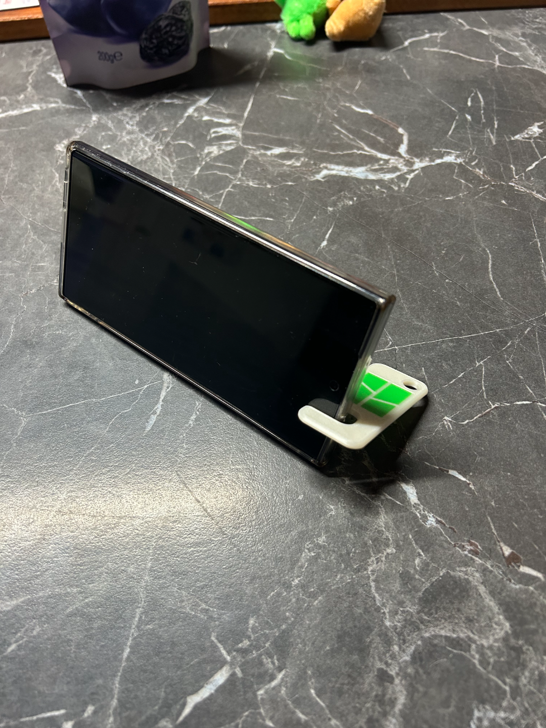 Supporto telefono in stile Bamboo