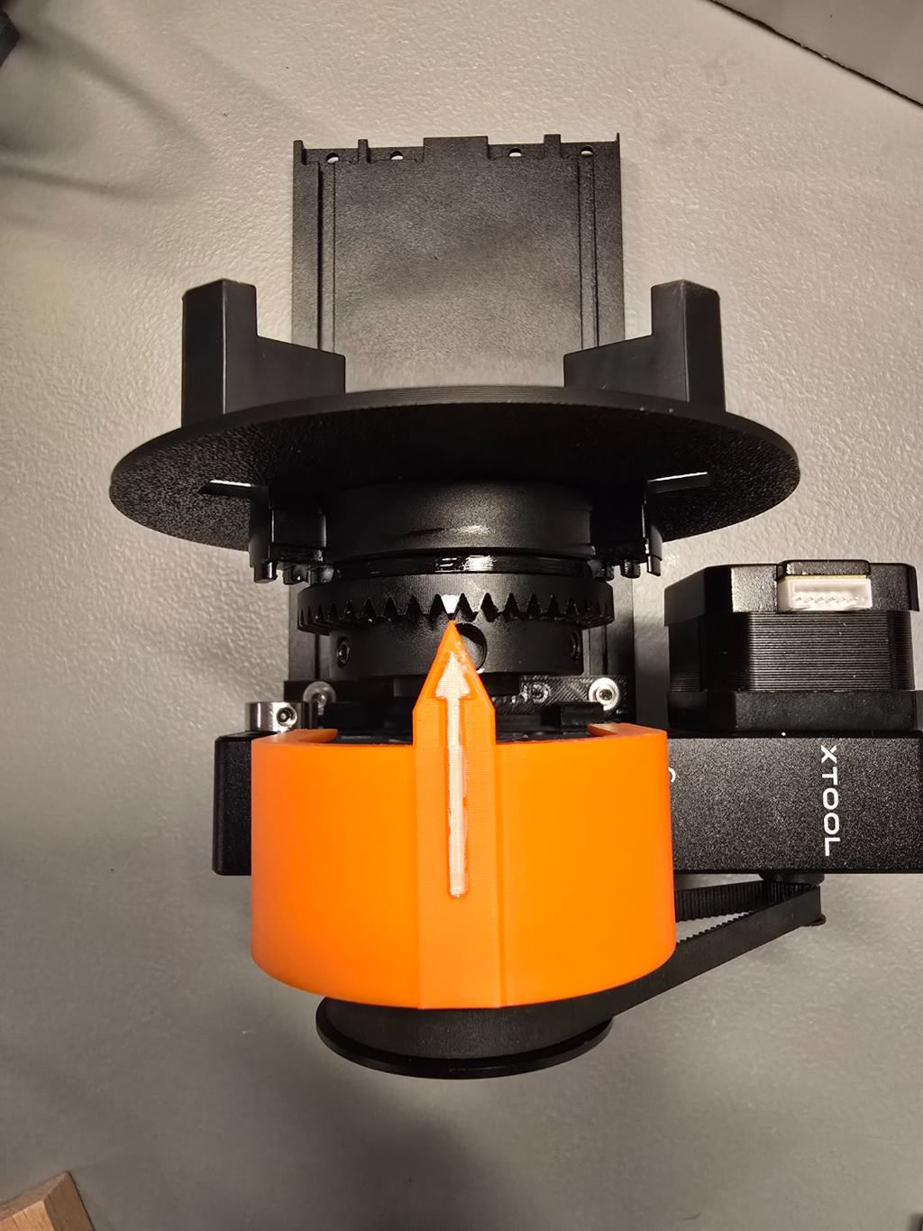 xTool RA2 Center Guide