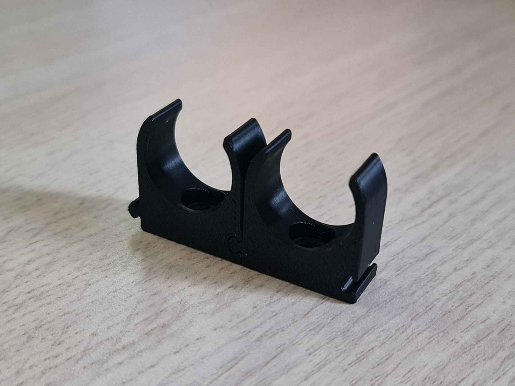 Pipe clamp 19mm