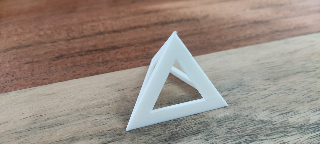 Spray paint help pyramid bundle